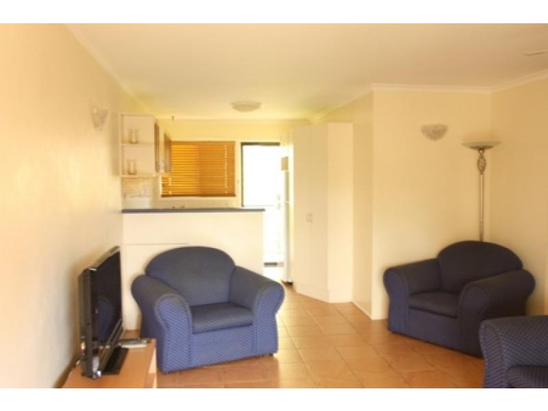 4/3 Barooga Court, Mooloolaba QLD 4557