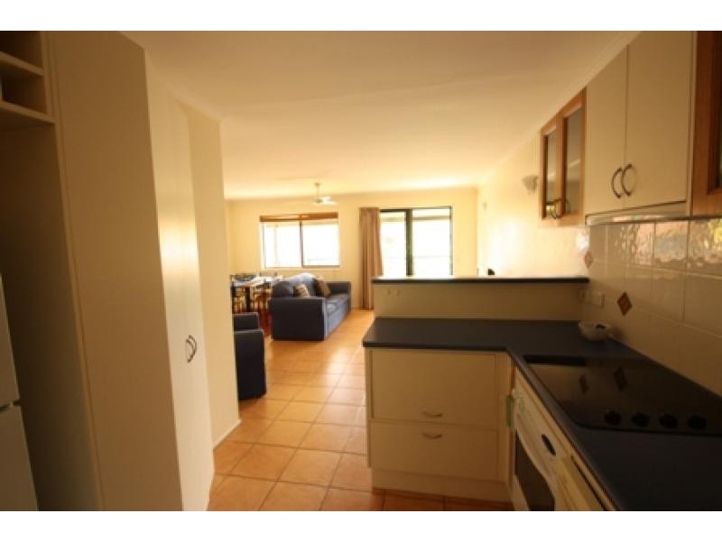 4/3 Barooga Court, Mooloolaba QLD 4557