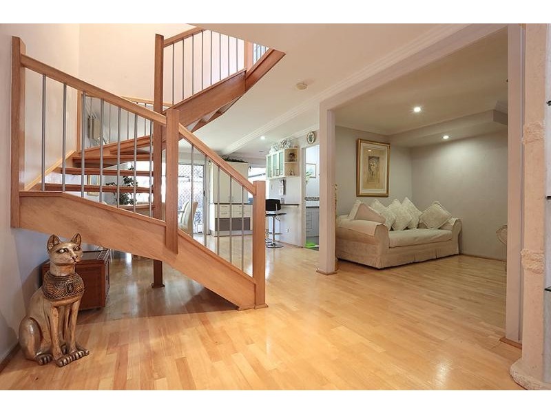 4/9 Carrothool Place, Mooloolaba QLD 4557