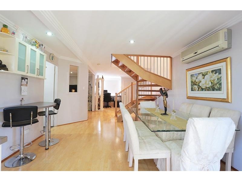 4/9 Carrothool Place, Mooloolaba QLD 4557