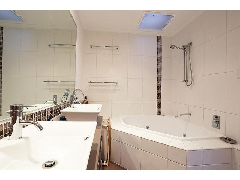 4/9 Carrothool Place, Mooloolaba QLD 4557