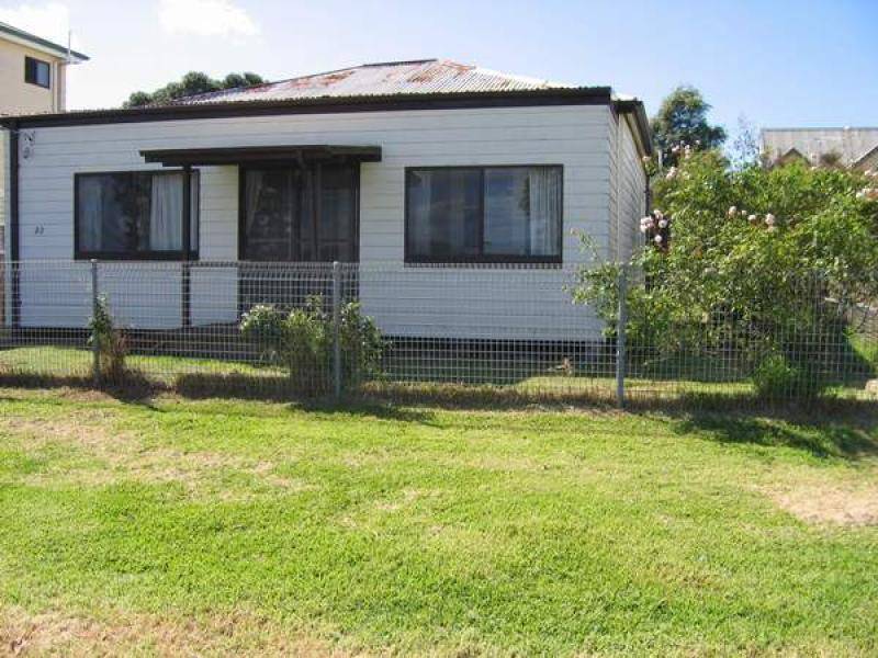 22 The Esplanade, Swansea NSW 2281