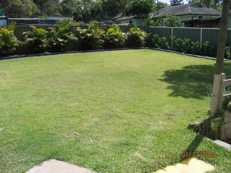 144 Macquarie Grove, Caves Beach NSW 2281
