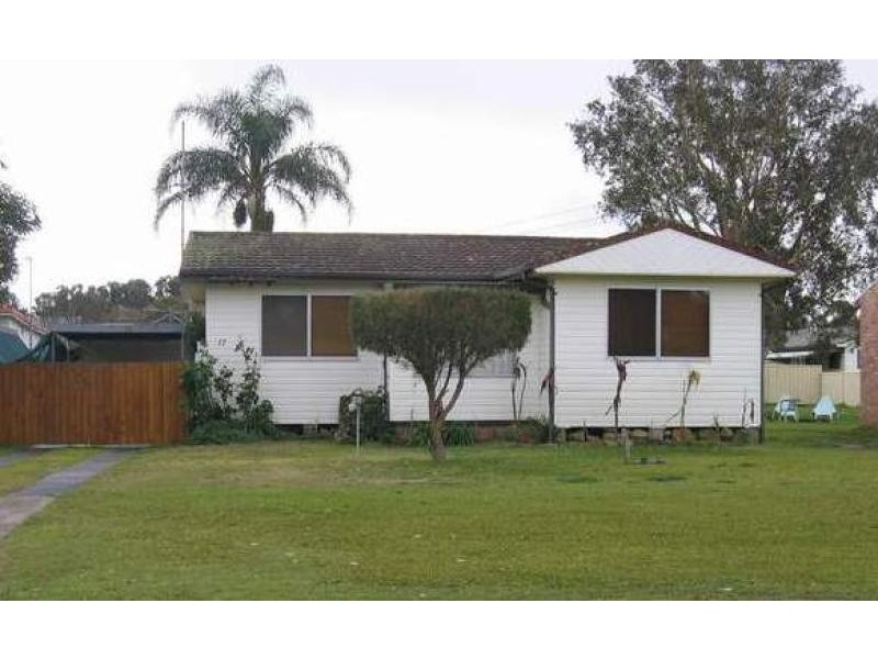 17 Kahibah Road, Swansea NSW 2281