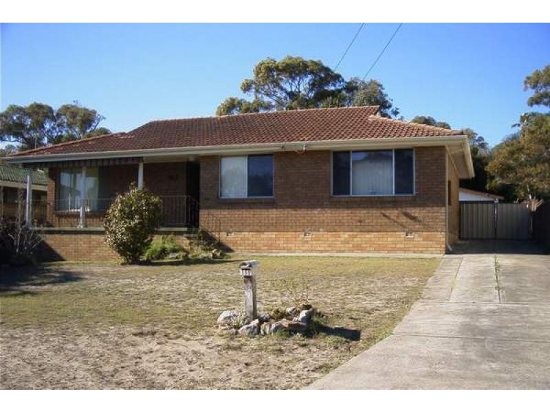 155 Park Avenue, Caves Beach NSW 2281