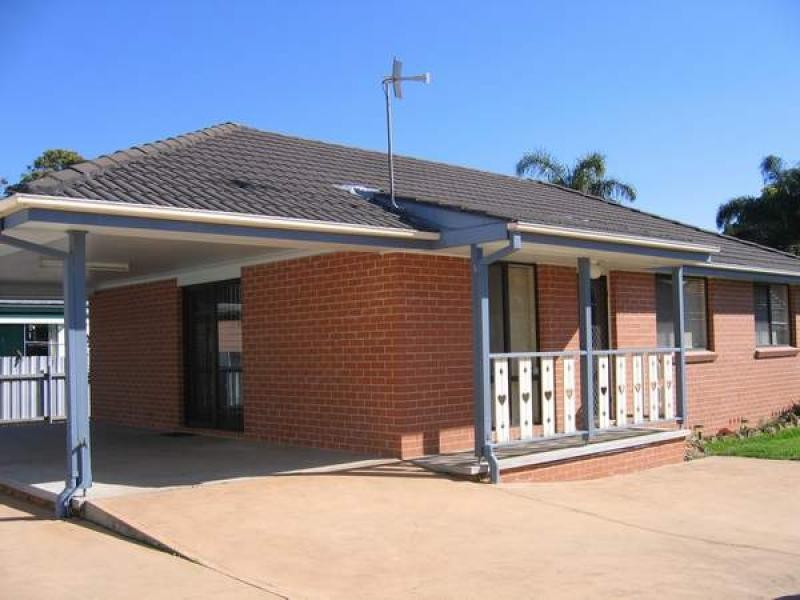 27a Thompson Street, Belmont South NSW 2280