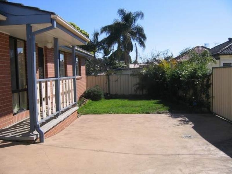27a Thompson Street, Belmont South NSW 2280
