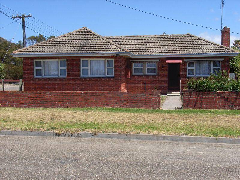 20 Bay Road, Eagle Point VIC 3878