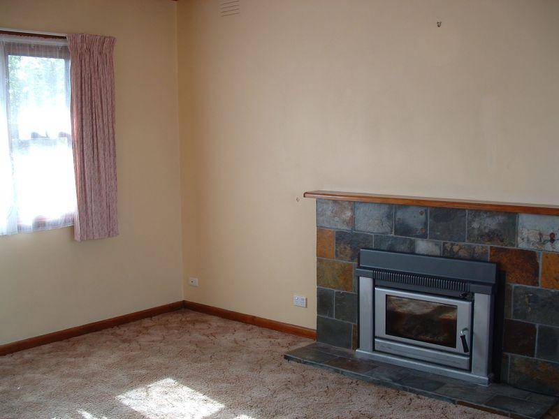 20 Bay Road, Eagle Point VIC 3878