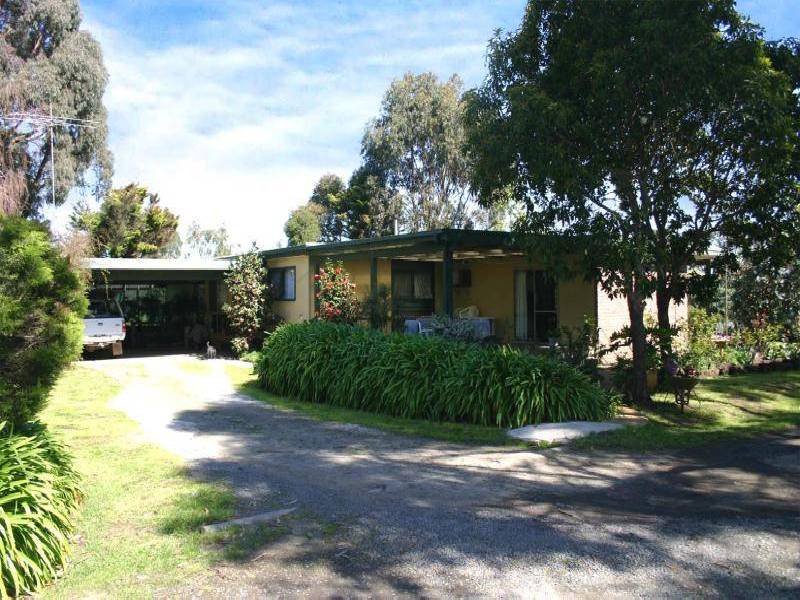 65 Graham Road, Clyde VIC 3978