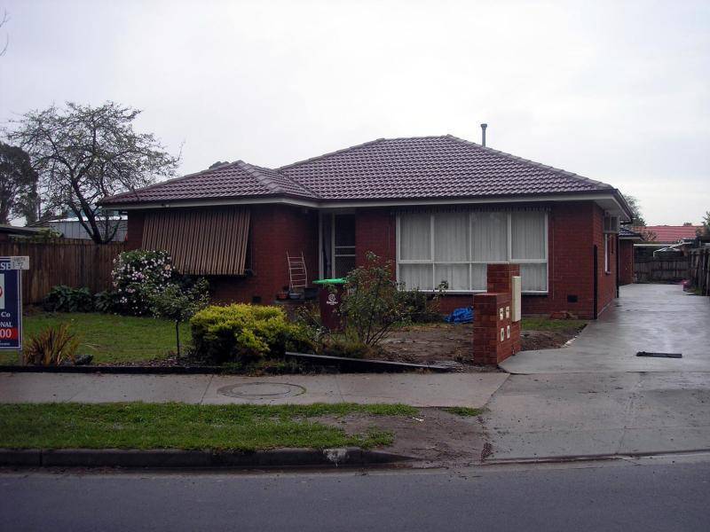 1a Averne Street, Cranbourne VIC 3977