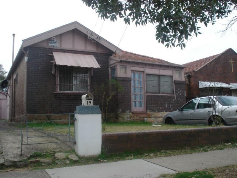 19 Garrong Road, Lakemba NSW 2195