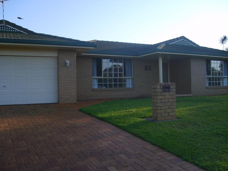 45 Cerreto Circuit, Wollongbar NSW 2477