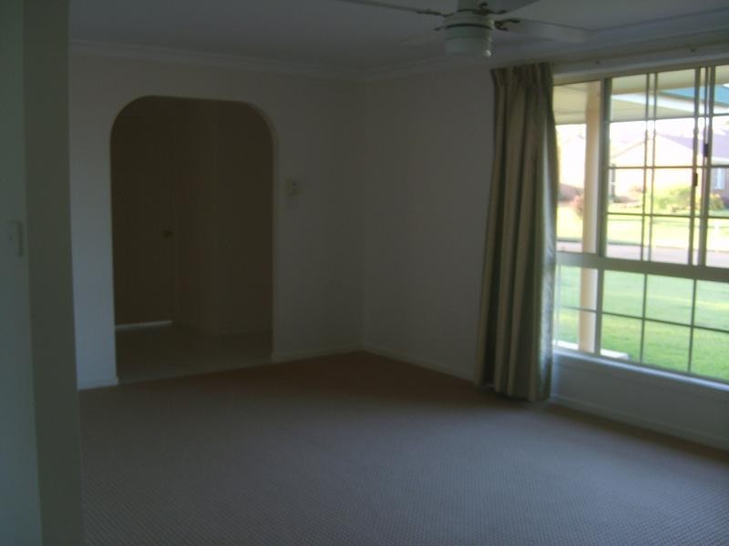 45 Cerreto Circuit, Wollongbar NSW 2477