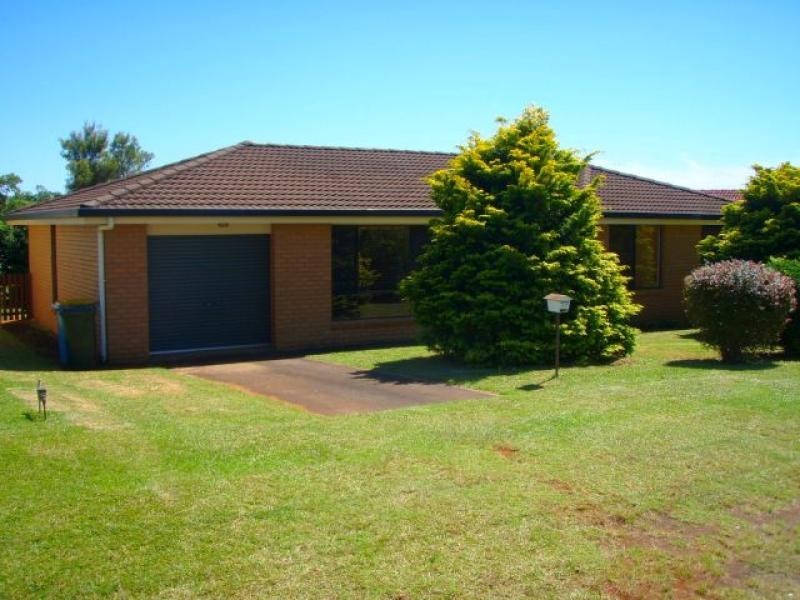 17 Suncrest Avenue, Alstonville NSW 2477