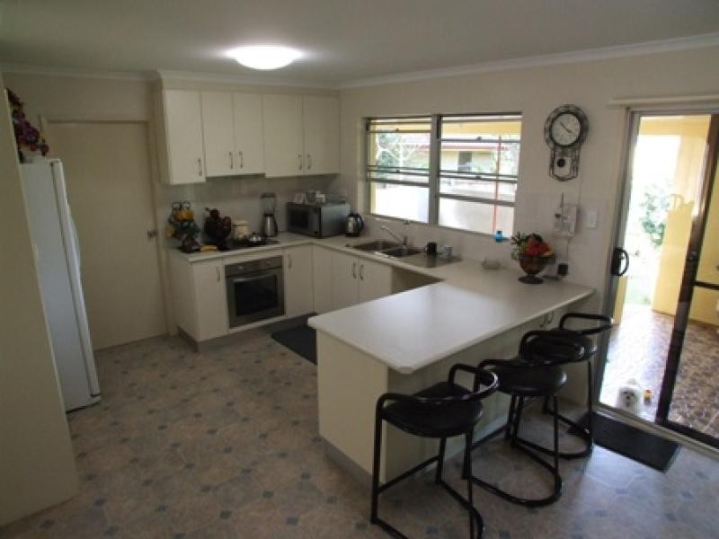 8 Campbell Avenue, Wollongbar NSW 2477