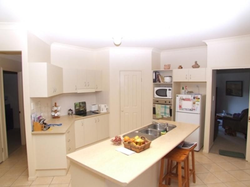13 Queens Park Court, Wollongbar NSW 2477