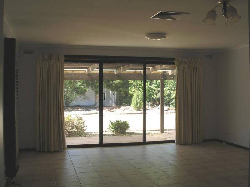 8 Barkoo Avenue, Wangaratta VIC 3677