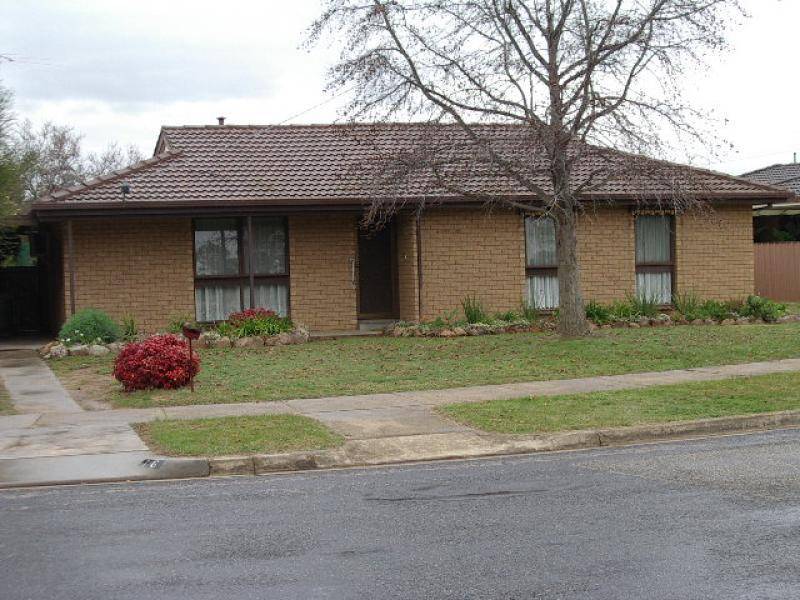 16 Donovan Drive, Wangaratta VIC 3677
