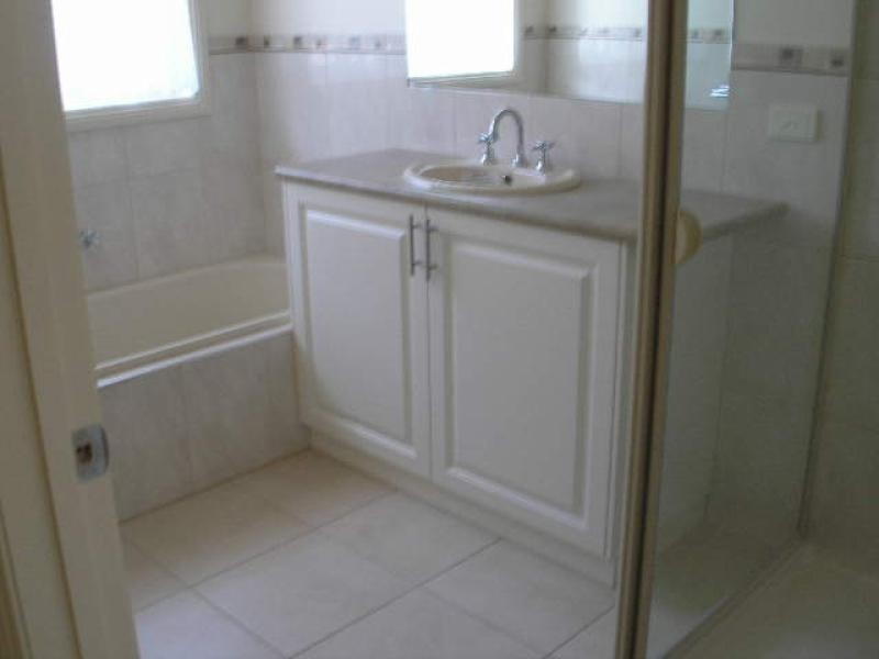 2 Oxford Drive, Wangaratta VIC 3677