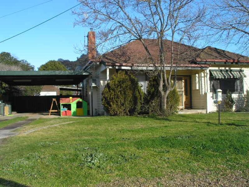 15 Hamilton Crescent, Wangaratta VIC 3677