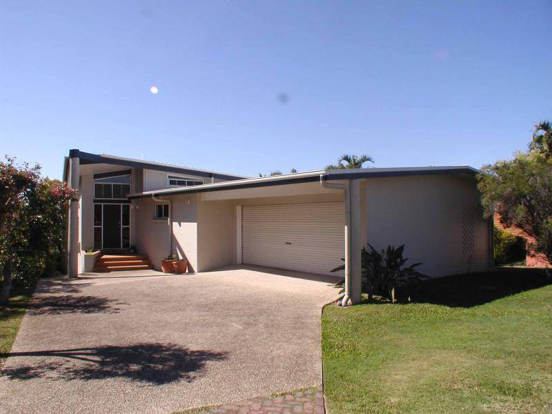 9 Pansy Wood Court, Mount Pleasant QLD 4740