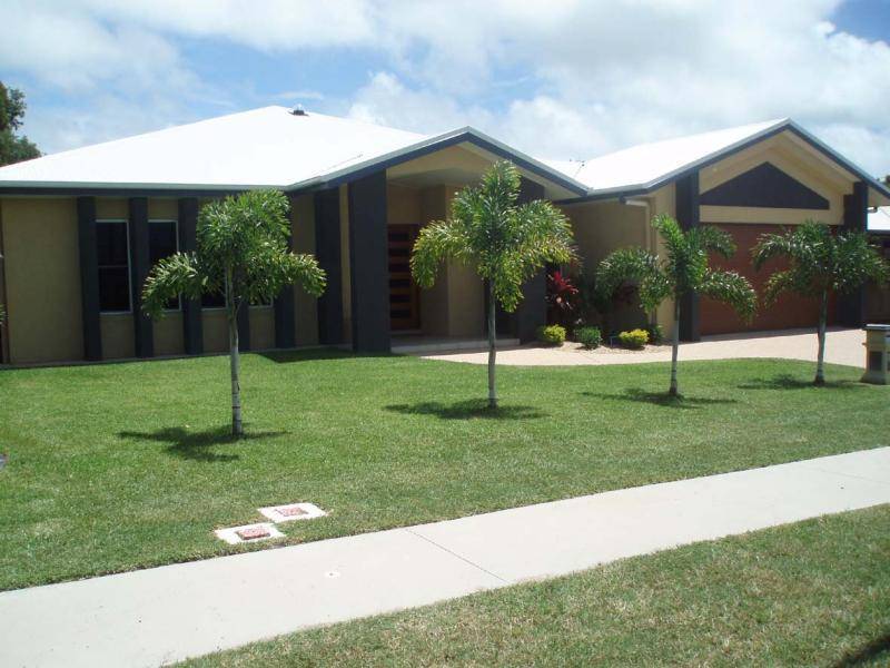 13 Leichardt Way, Andergrove QLD 4740