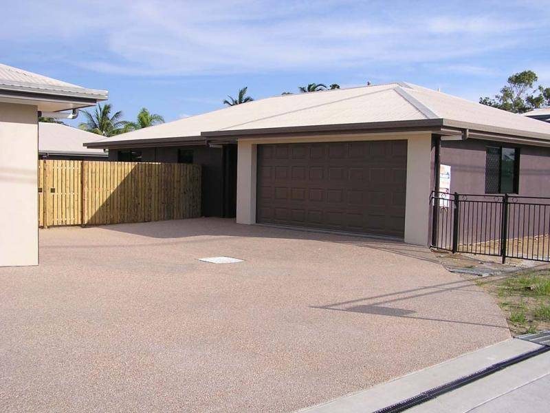4/15-17 Creek Street, Alexandra QLD 4740