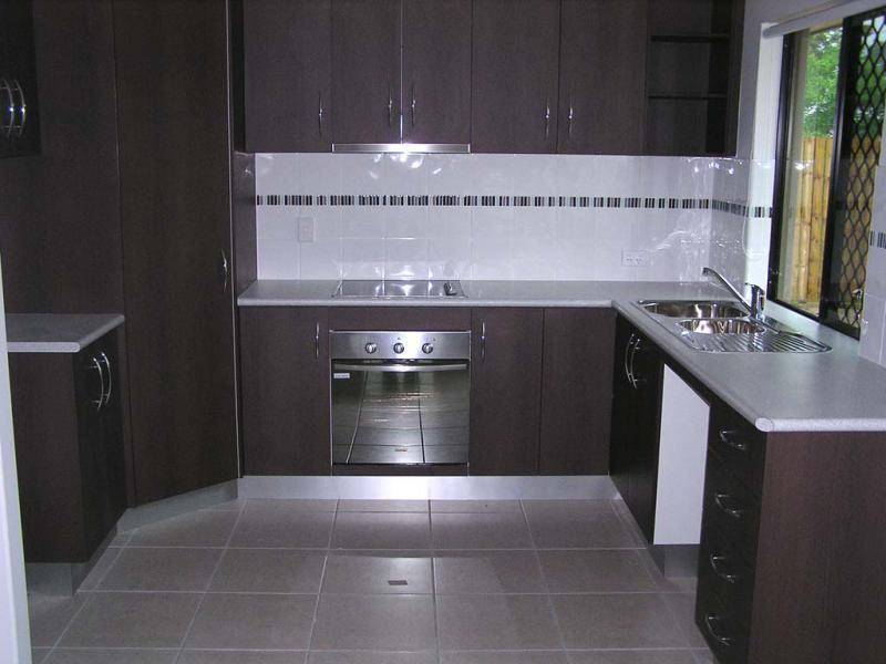 4/15-17 Creek Street, Alexandra QLD 4740