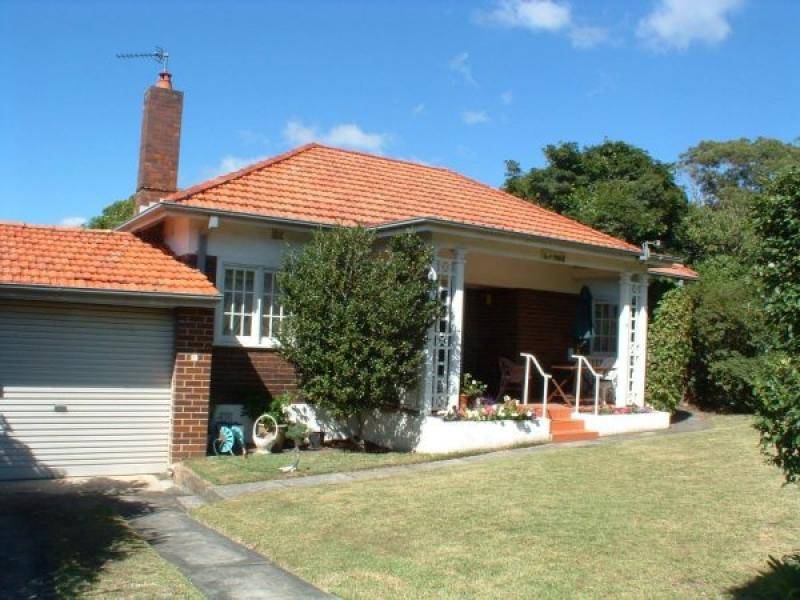 56 Kingslangley Road, Greenwich NSW 2065