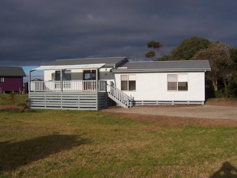 46 Centre Road, Venus Bay VIC 3956