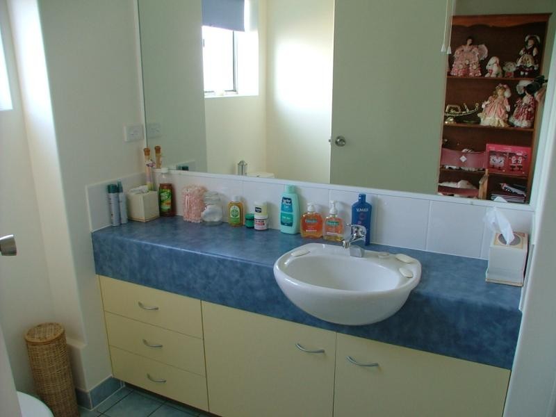 4 Atkinson Road, Bli Bli QLD 4560