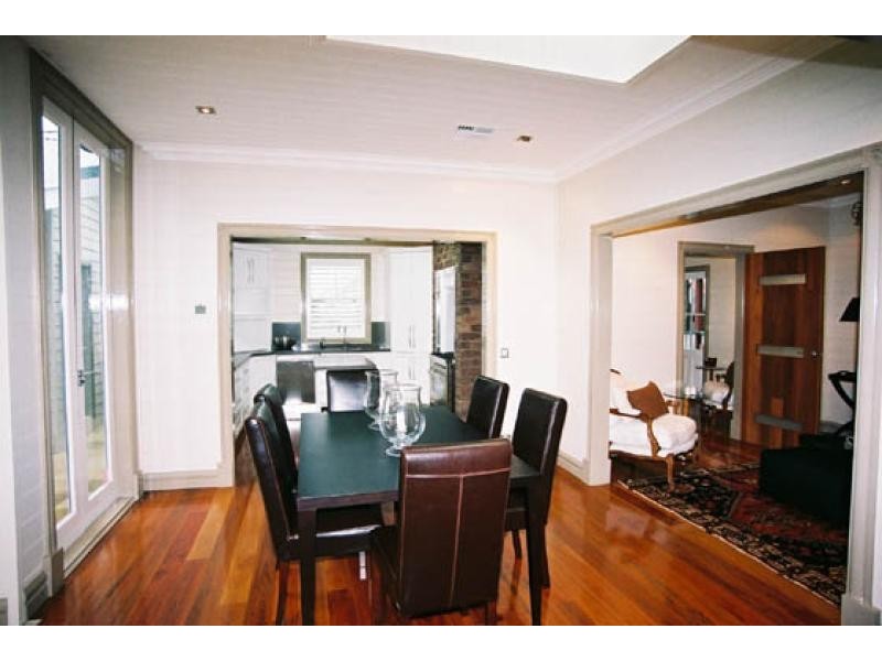 11 Mitchell Street, Mcmahons Point NSW 2060