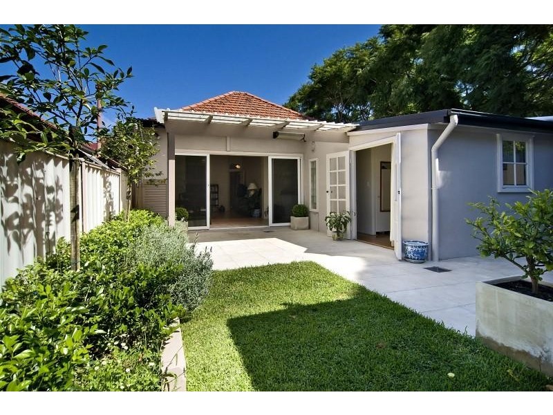 2 Rosalind Street, Cammeray NSW 2062