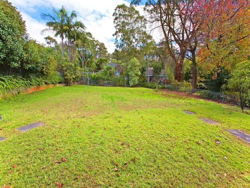 8 Macarthur Street, St Ives NSW 2075