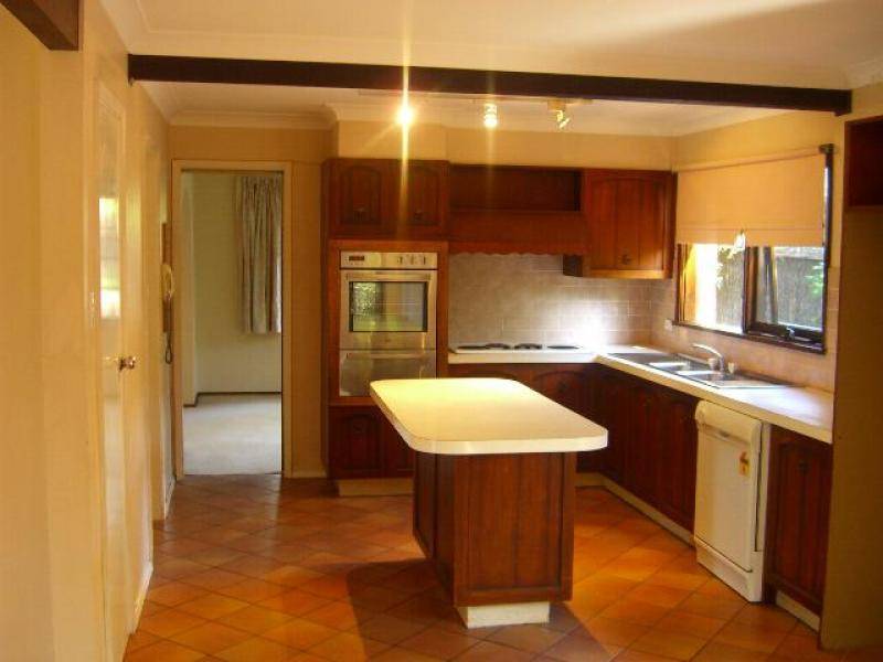 1 Vals Court, St Ives NSW 2075