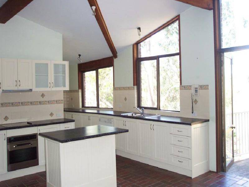 21 Elegans Avenue, St Ives NSW 2075