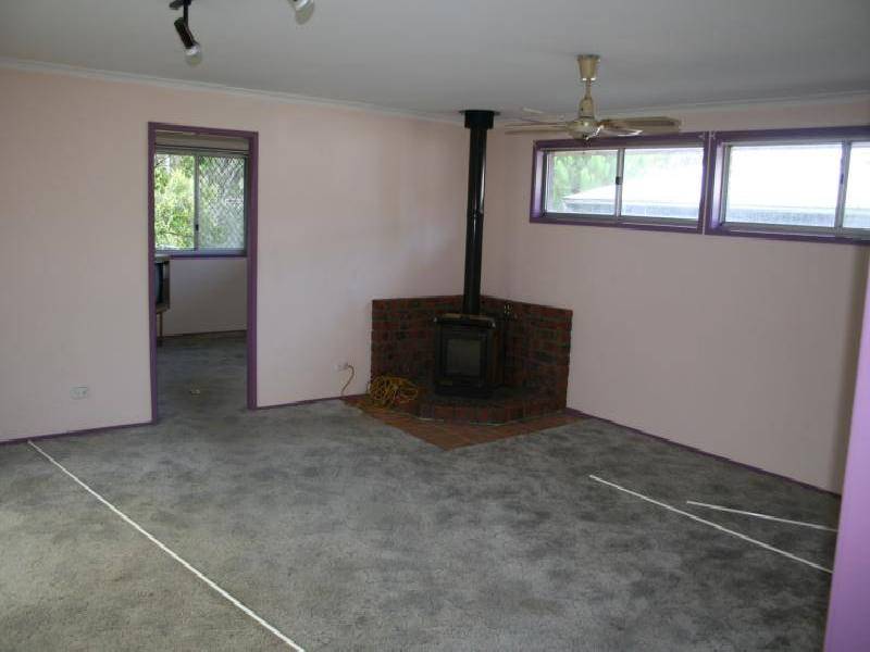 4 Weeroona Place, Nowra NSW 2541