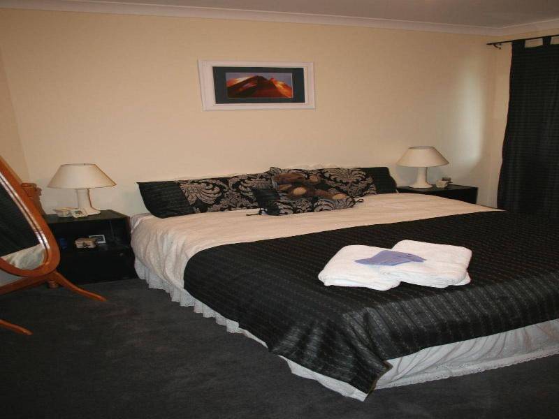 23 Coachwood Avenue, Worrigee NSW 2540