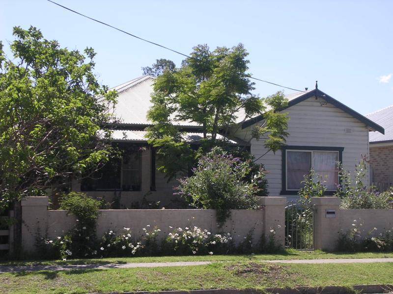 131 Berry Street, Nowra NSW 2541