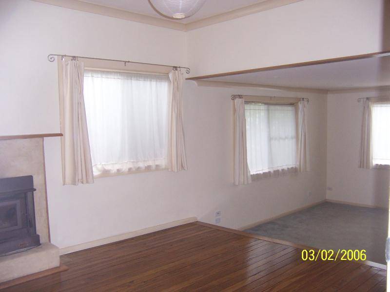 131 Berry Street, Nowra NSW 2541