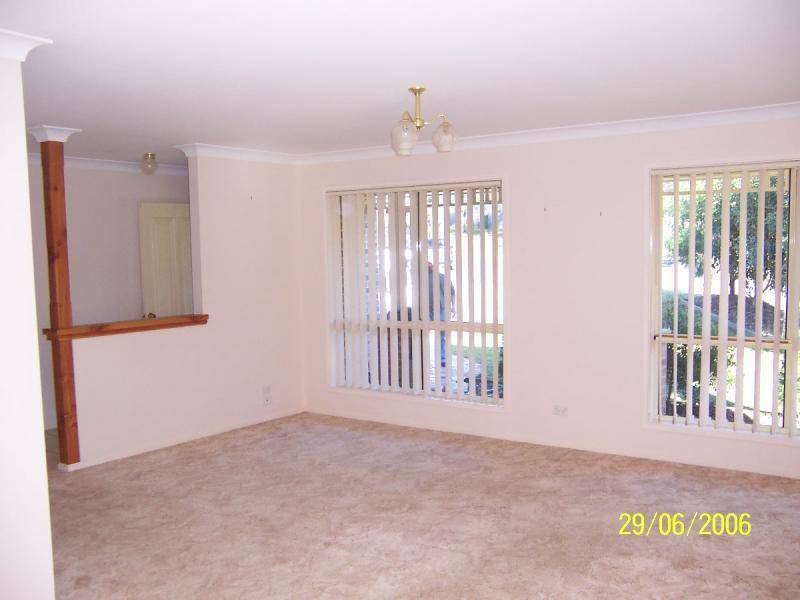 7B Rosewood Close, Nowra NSW 2541