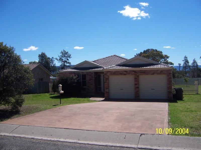 30 Elderberry Avenue, Worrigee NSW 2540