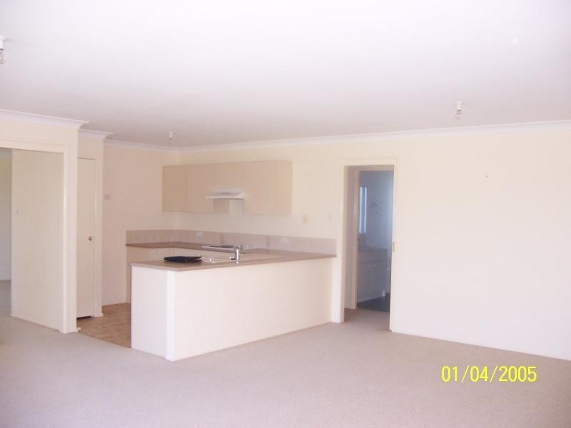 30 Elderberry Avenue, Worrigee NSW 2540