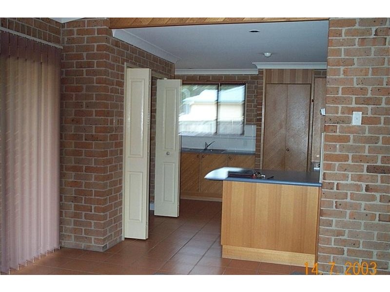 13 Robinia Way, Worrigee NSW 2540