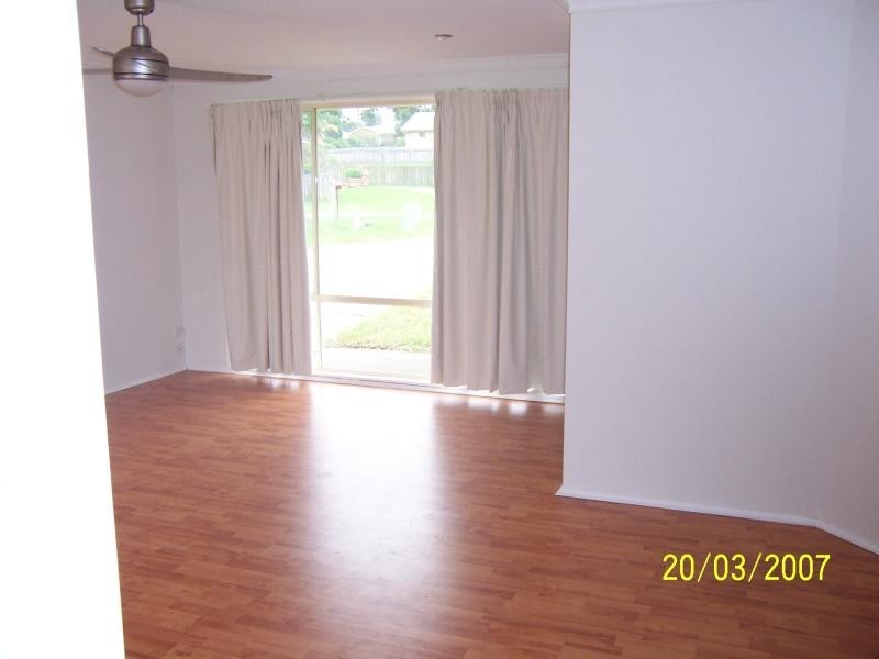 5 Plato Crescent, Worrigee NSW 2540