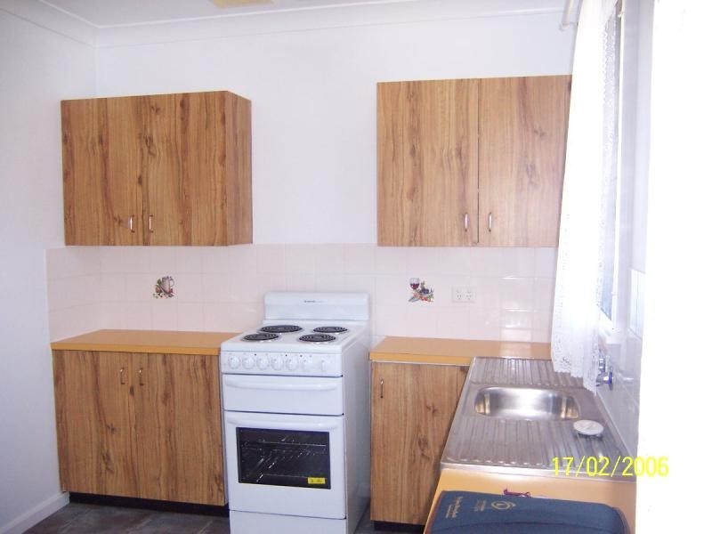 16 Mckay Street, Nowra NSW 2541