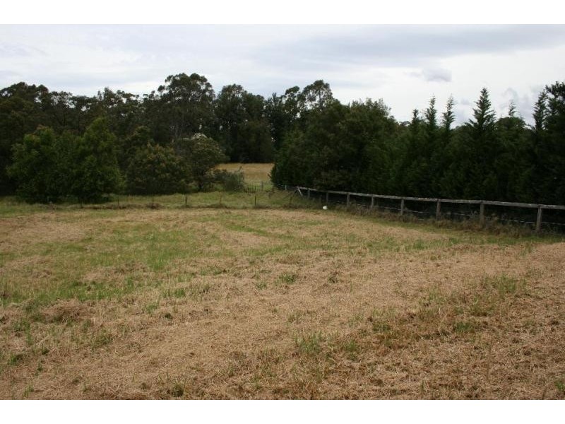 51 Emerald Drive, Meroo Meadow NSW 2540