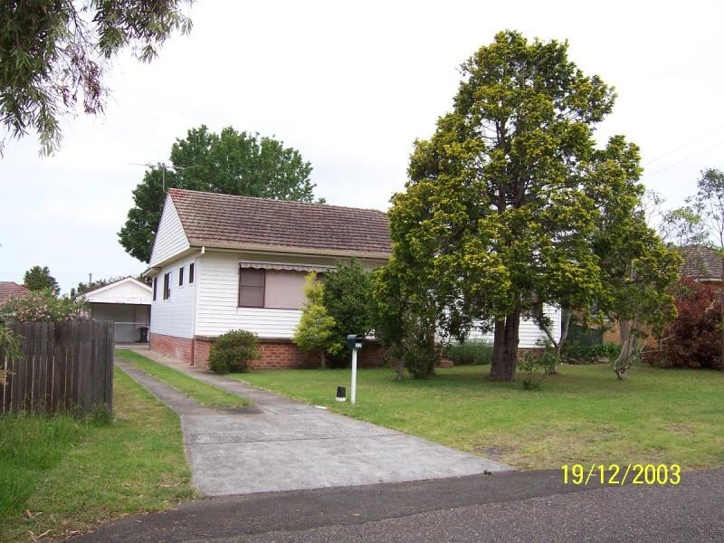 32 Colyer Avenue, Nowra NSW 2541