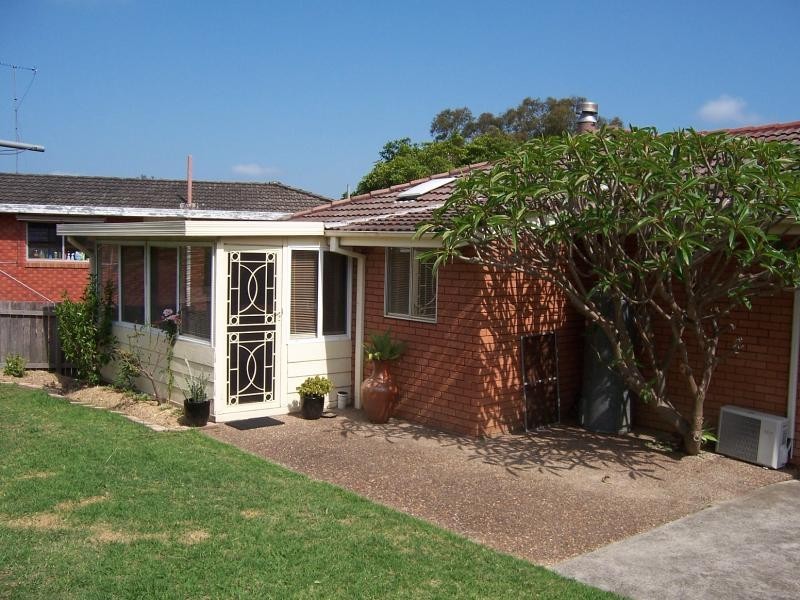 21 Kahlua Crescent, Bomaderry NSW 2541